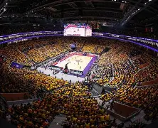 壹号注册入口- 这也行？今晚深圳男篮备战足总杯清晨埃因霍温远射贴柱，尼斯扳平良机